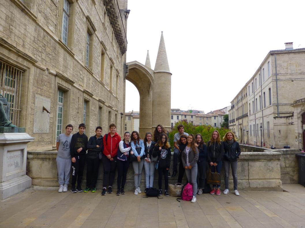 Parvis de la faculté de médecine